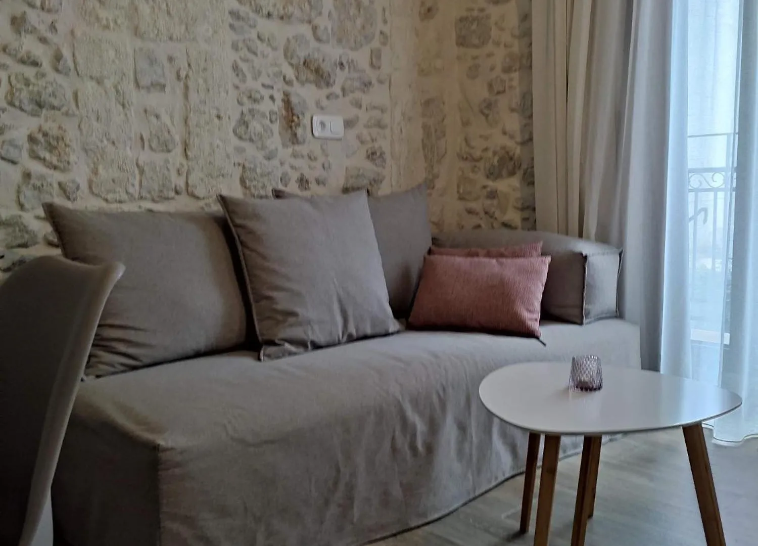 Loggia Traditional Suites Rethymno