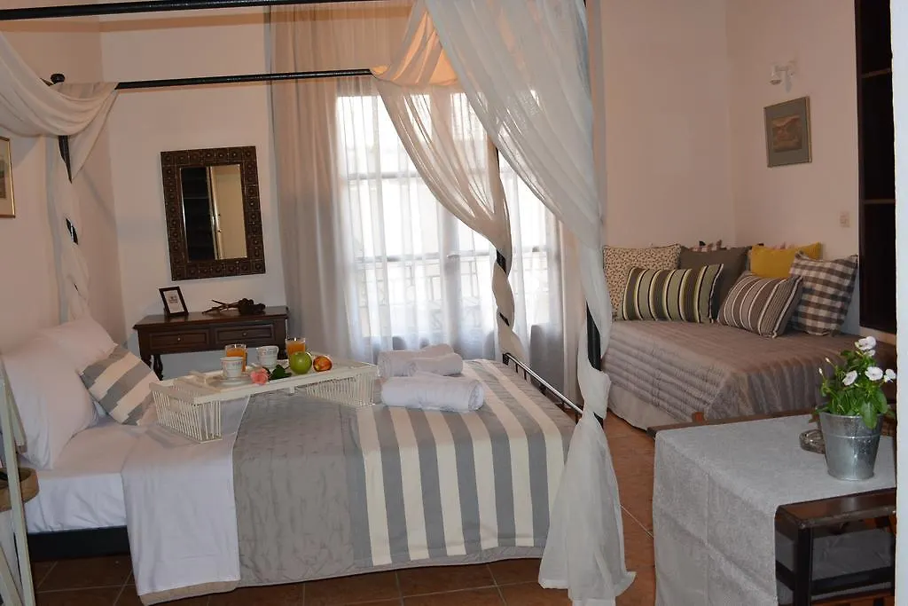 Loggia Traditional Suites Rethymno  Apartment Rethymno (Crete)